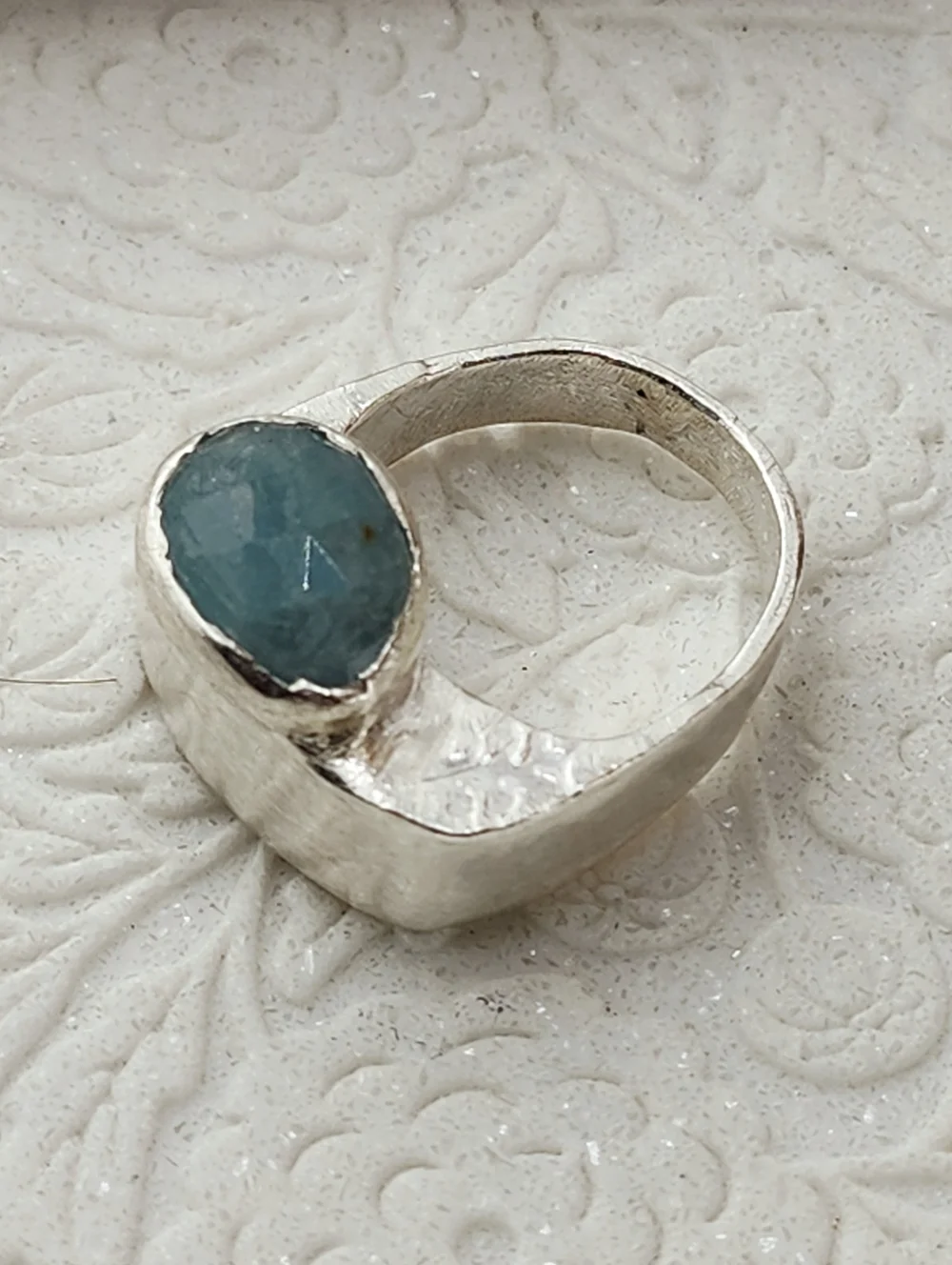 AQUAMARINE HALLOW EMBOSSED RING HANDMADE IN STERLING SILVER SIZE 7.50